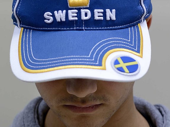 Som frihetsberövad i en sluten miljö är du ofta helt beroende av ansvarig myndighet utan insyn från samhället i övrigt. Vi erbjuder medmänskligt stöd genom samtal och aktiviteter för att stärka dig i din situation och bidra till att du bemöts på ett värdigt och humant sätt.